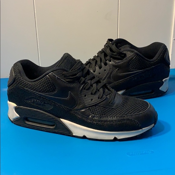 Air Max 90 men’s size 12 Stingray Air Max 90 men’s size 12 Stingray